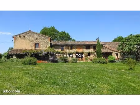 propriété 10 pièces 370 m²