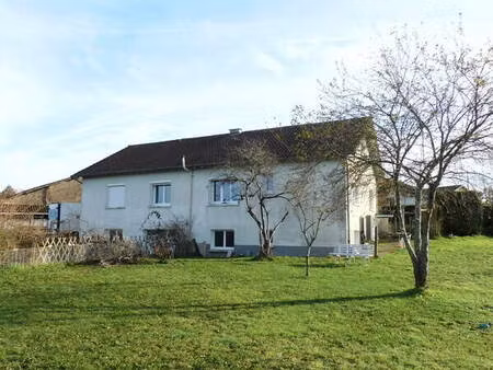 87600 rochechouart - maison de 140 m²