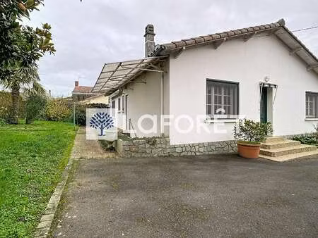 vente maison à la châtaigneraie (85120) : à vendre / 135m² la châtaigneraie