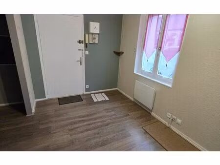 appartement eu 35 m² t-2 à vendre  93 500 €