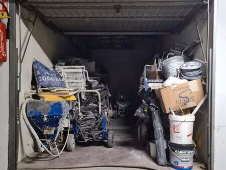 box à louer - 84 boulevard felix faure  aubervilliers