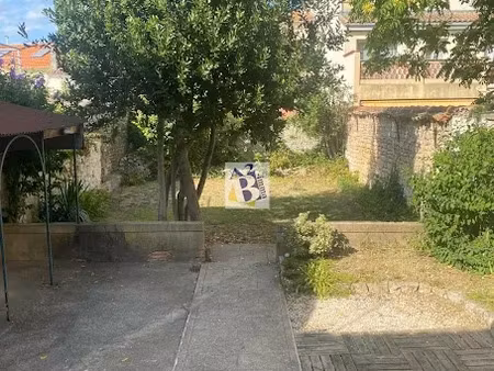 location maison 5 pièces 131.3 m² à angouleme (16000)  973 €