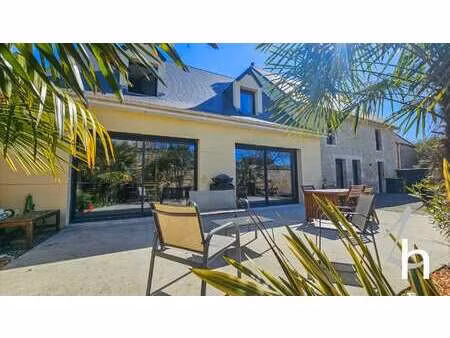 vente maison à frénouville (14630) : à vendre / 220m² frénouville