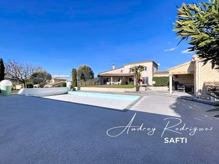 maison d’architecte spacieuse et élégante