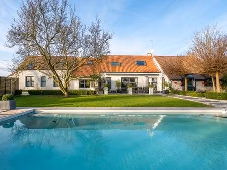 maison de luxe de 6 pièces en vente à tilloy-lez-marchiennes  hauts-de-france