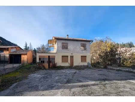 vente maison 171 m² la motte-du-caire (04250)