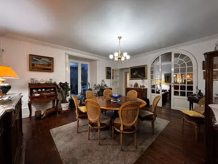 achat maison 7 pièces 233m²