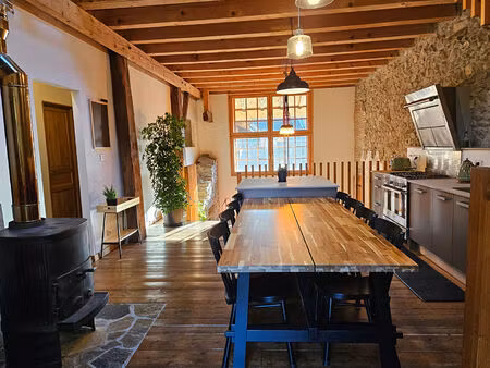 location maison 6 pièces 154m²