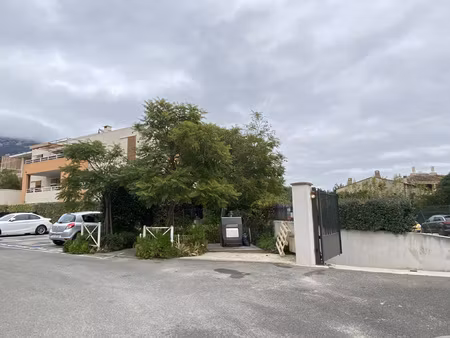 achat parking la valette du var 83160