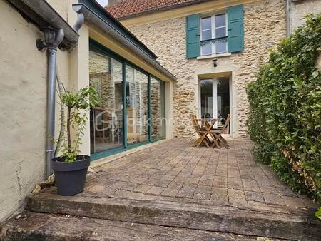 maison en pierre de 105 m² à pommeuse
