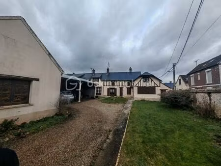 maison ancienne de 128 m² à fresneaux-montchevreuil