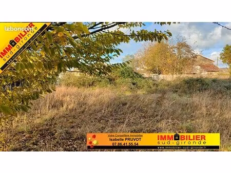 terrain 698 m² saint-pierre-d'aurillac