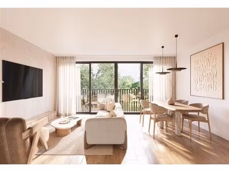 bouwgrond met vergunning voor 5 units over de kroon