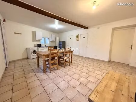 appartement 3 pièces 53 m²