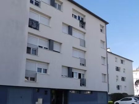 appartement 5 pièces 80 m²