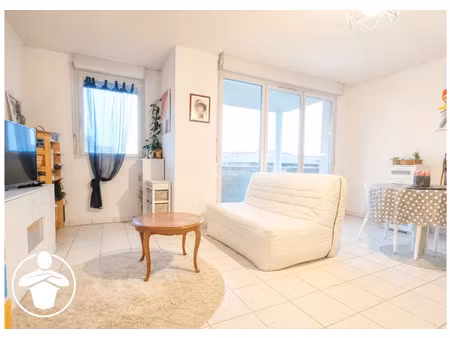 vente appartement 2 pièces 48 m2 à agen