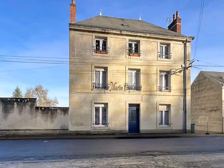 immeuble à vendre la chartre sur le loir 12 pièce(s) 226m2 233 200€