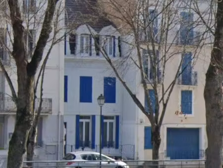 immeuble à vendre neris les bains 13 pièce(s) 232m2 182 700€