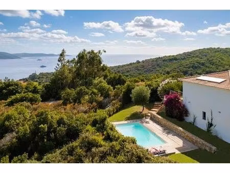 villa de 5 pièces de luxe en location pietrosella  corse