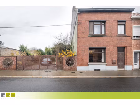 commercieel te koop in sint-truiden