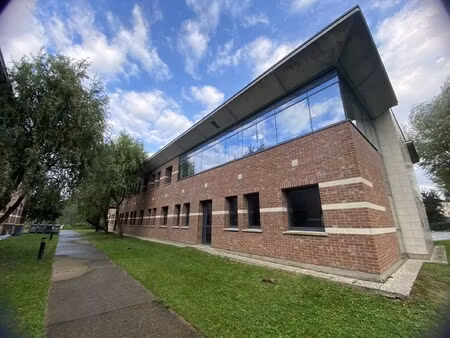 achat local professionnel 230m²