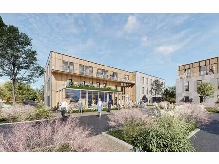 location local professionnel 2 126m²