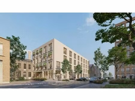 location local professionnel 3 500m²