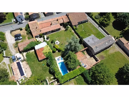 maison vouille les marais 8 pièce(s) 157 m2