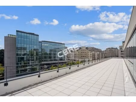 location local professionnel 3 488m² malakoff 92240