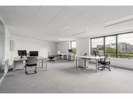 location local professionnel 6 588m² rueil malmaison 92500