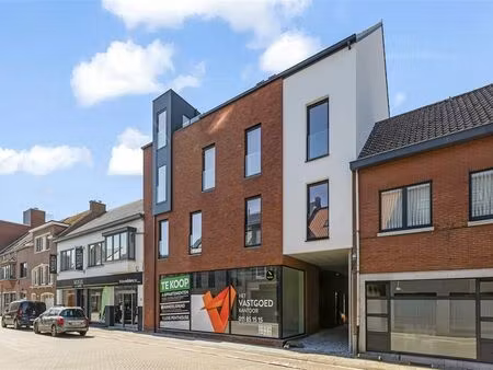 surface commerciale à vendre à stationsstraat 58 tessenderlo (rbu86822)