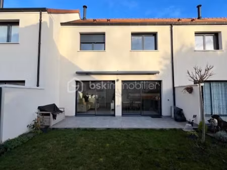 vente maison 4 pièces 90 m² à champs-sur-marne (77420)  405 000 €