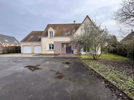 vente maison 6 pièces 182 m² à rouillon (72700)  399 900 €