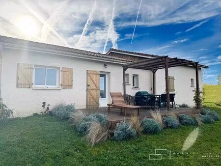 vente maison 4 pièces 105 m² auch (32000)