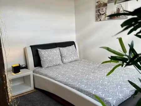 immeuble mixte à louer à rue maria malibran ixelles (vbd63160)