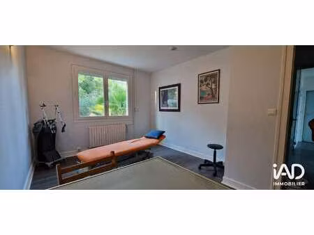 location bureaux et commerces à blanquefort (33290) : à louer / 15m² blanquefort