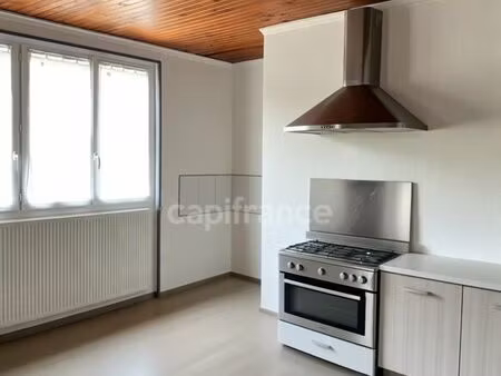 vente immeuble 84 m² noirétable (42440)