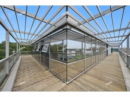 achat local professionnel 1 560m² bruges 33520