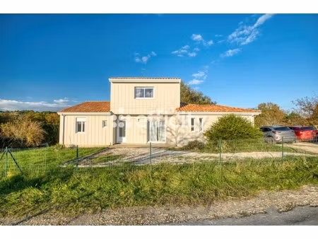 maison 6 pièces - 117 m²