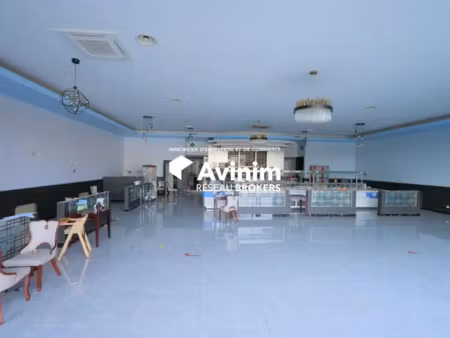 l'isle adam a louer local commercial 353 m²