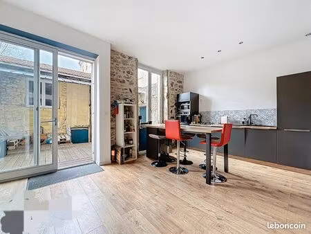 appartement t4- 92 m2-3 chambres