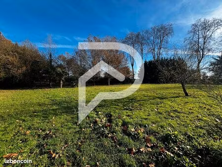 terrain 1456 m² port de lanne