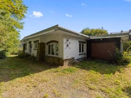maison 4 façades avec 2 chambres et jardin