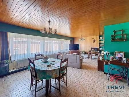 appartement 2 chambres  au 2° étage