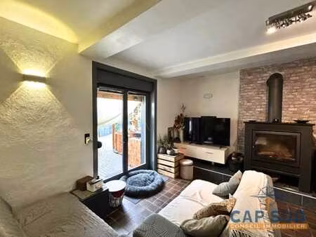 belle maison située dans un endroit calme à tamines.