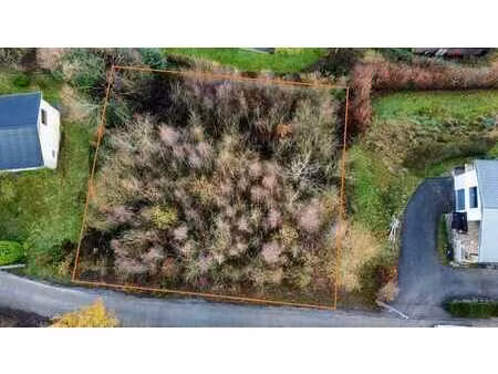 terrain à bâtir de 973 m²