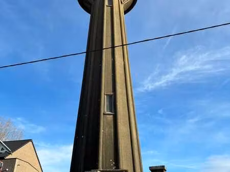ancien château d'eau sur terrain de 494 m² à obourg