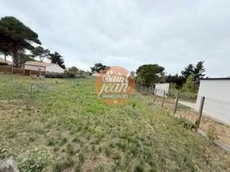vente terrain à saint-hilaire-de-riez (85270) : à vendre / saint-hilaire-de-riez
