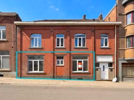 appartement 2 chambres  cave et petit jardin