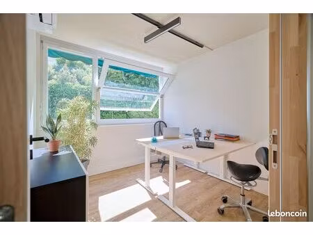 bureau équipé indépendant à louer de 8 m2 paris 5ème et 14ème (75005 / 75014) location